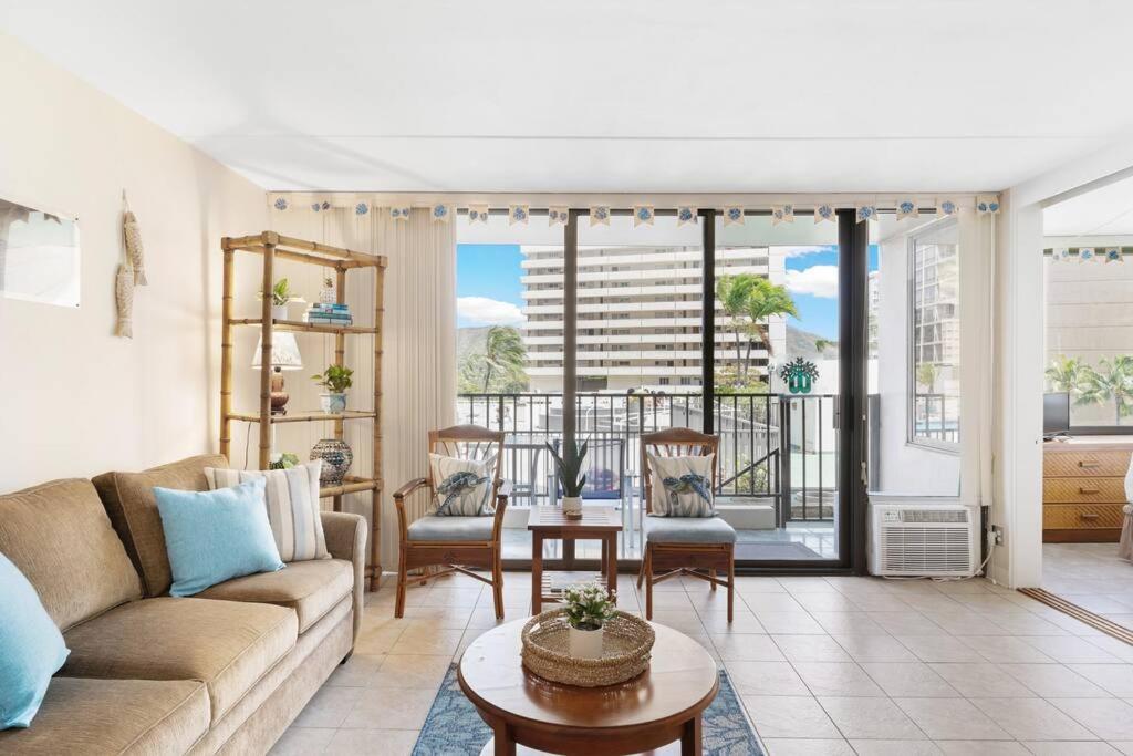 Punawai Suite @Waikiki Banyan Honolulu Exteriör bild