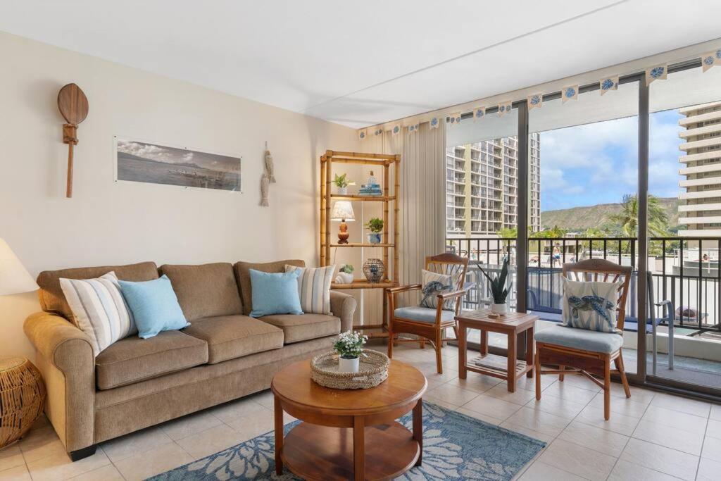 Punawai Suite @Waikiki Banyan Honolulu Exteriör bild